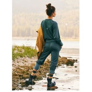 Free people sweatshirt/pant set